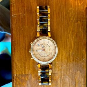 Michael Kors rose gold watch